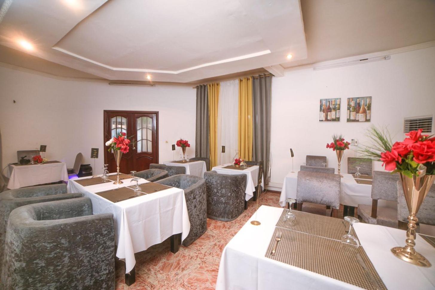 Yaoundé Les Residences De La Providence - Appart Hotel מראה חיצוני תמונה